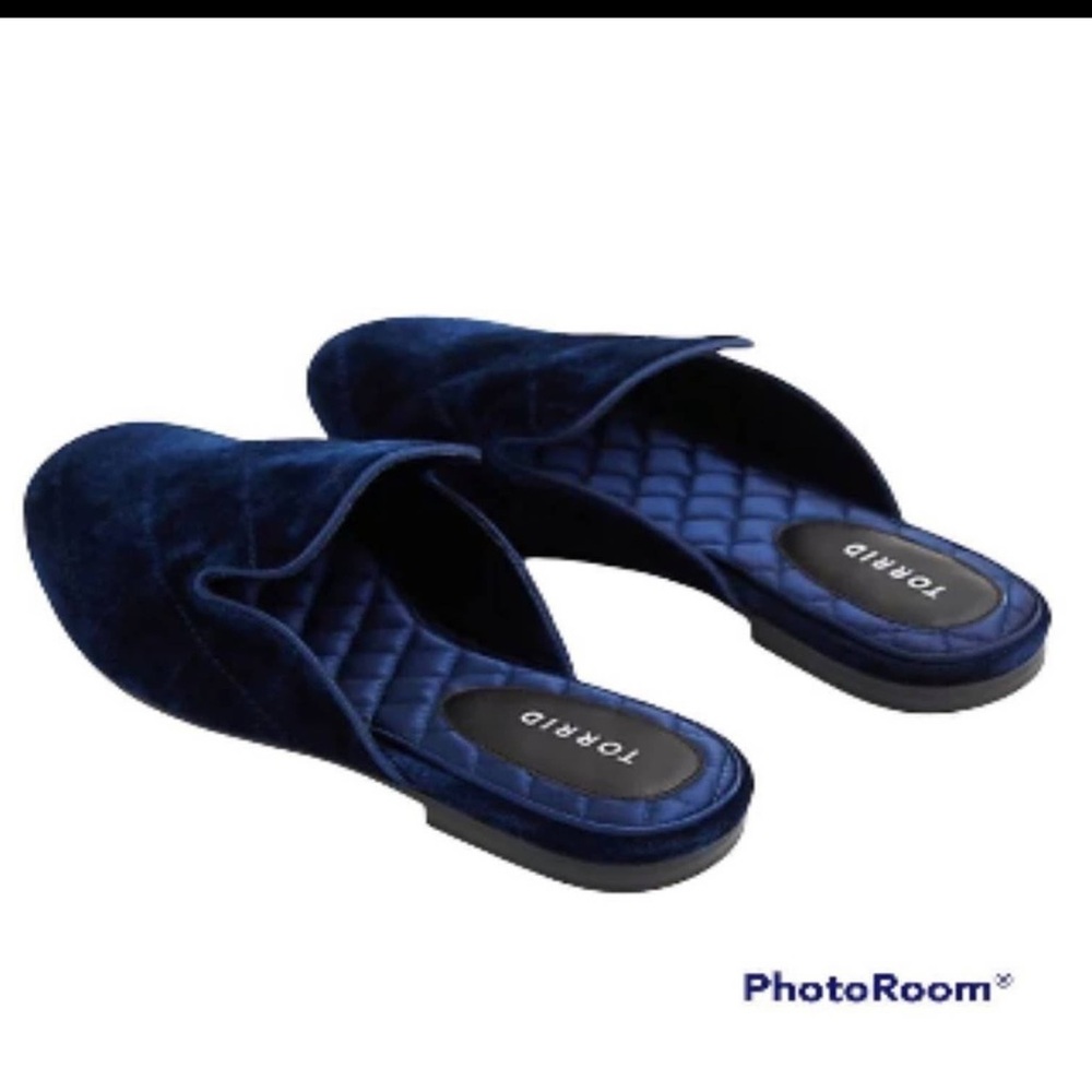 Torrid navy blue velvet mules